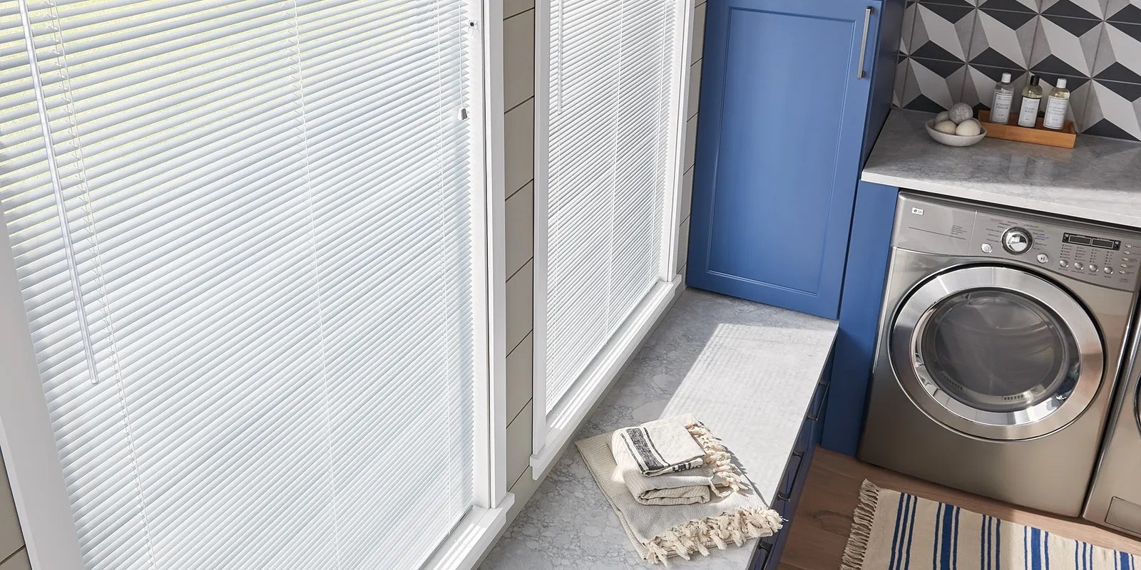 Aluminum blinds | Floor to Ceiling - Mason City